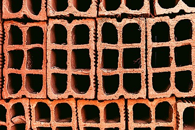Laterizi e materiali da costruzione: la base solida per costruire la casa dei tuoi sogni
